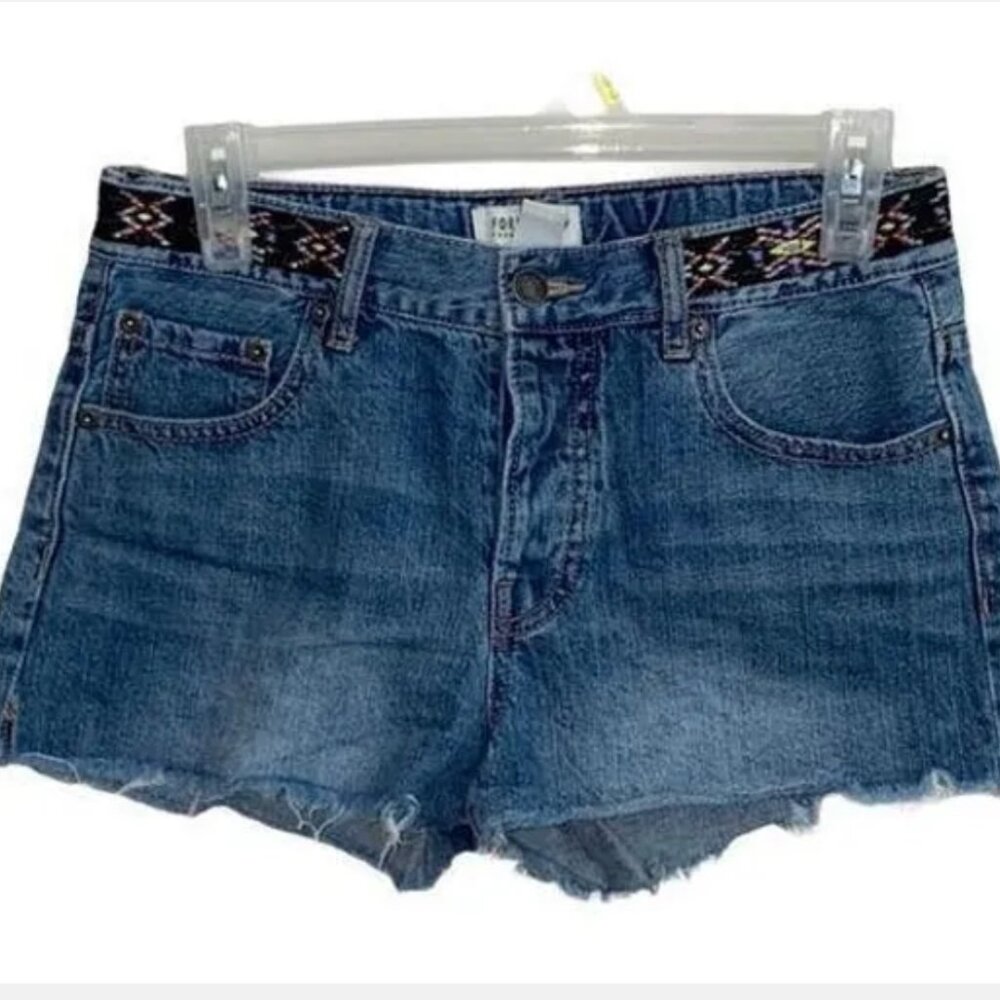 Forever 21 Sz 27 Blue Jean Shorts w Cool Boho Ribbon Trim  Waist Measures 29.75"